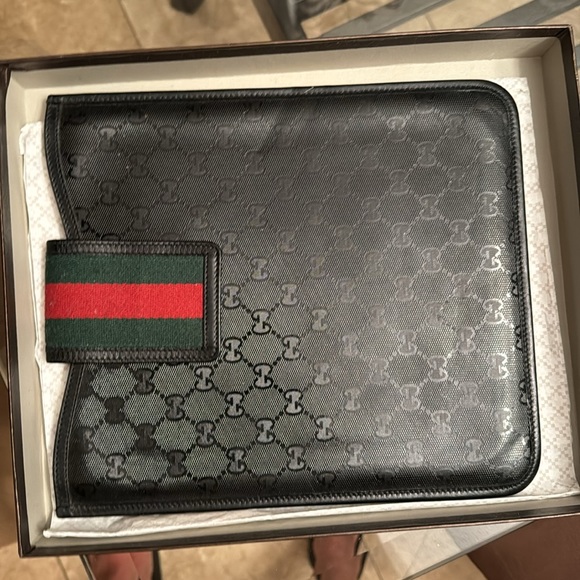 Gucci IPad case - Picture 2 of 4